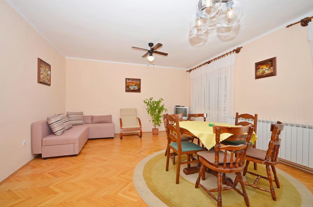 Apartments Marija Near Center Vodice Eksteriør billede