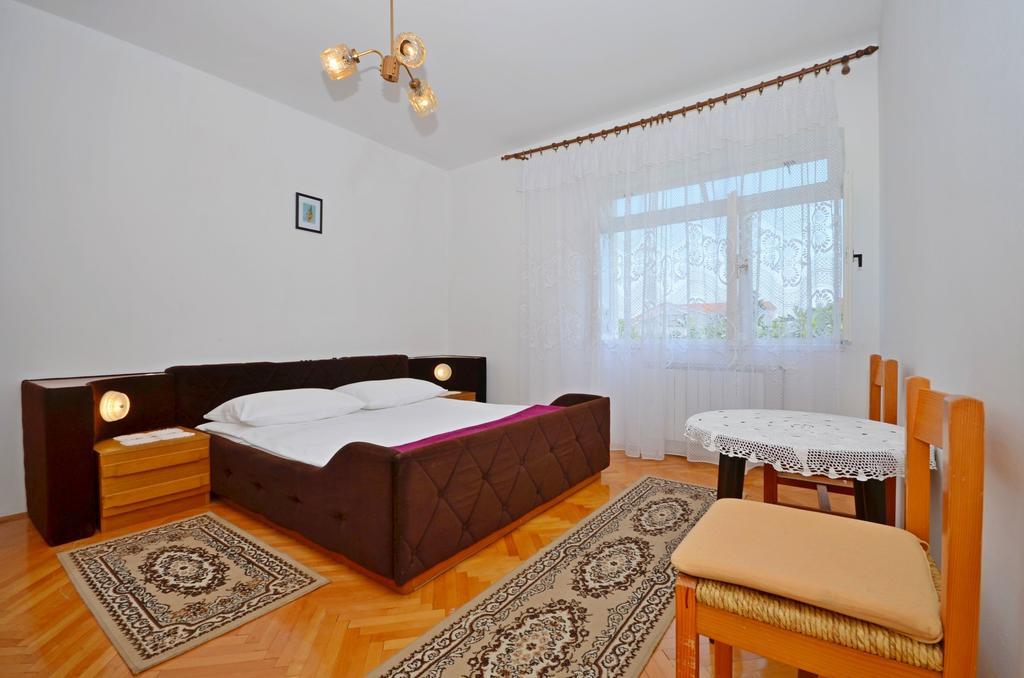 Apartments Marija Near Center Vodice Eksteriør billede