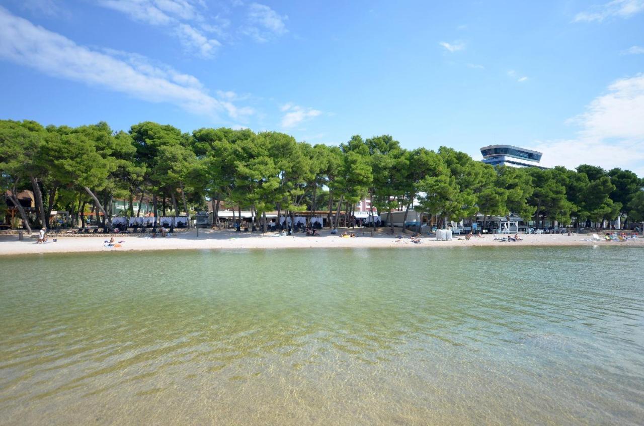 Apartments Marija Near Center Vodice Eksteriør billede